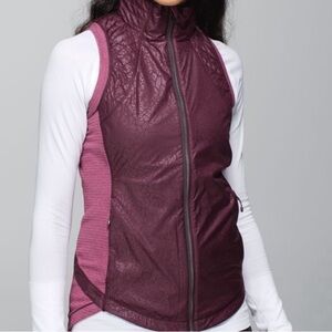 Lululemon Rebel Runner Vest Size 10